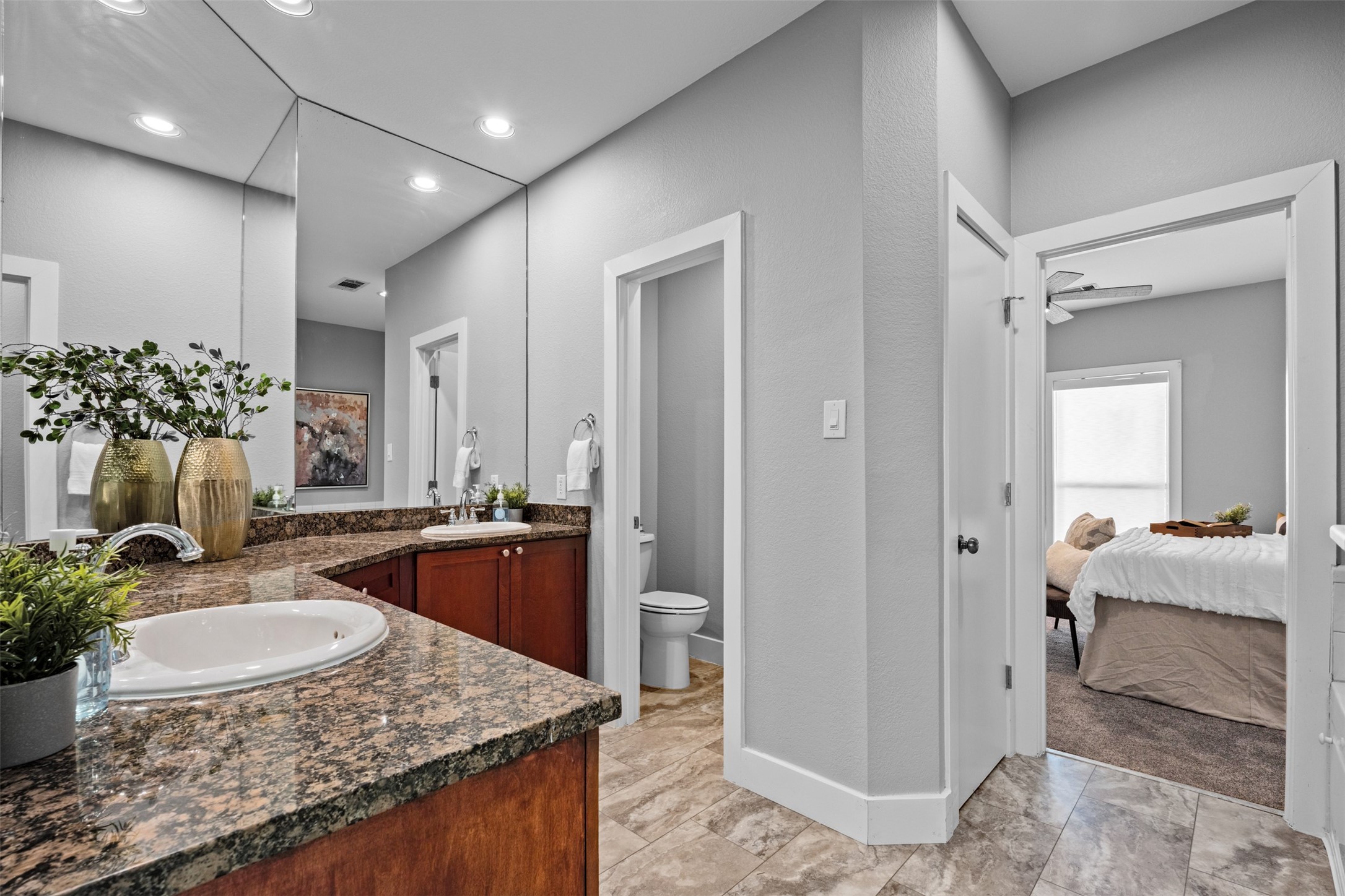 4830 Cedar Springs Road Dallas TX 75219