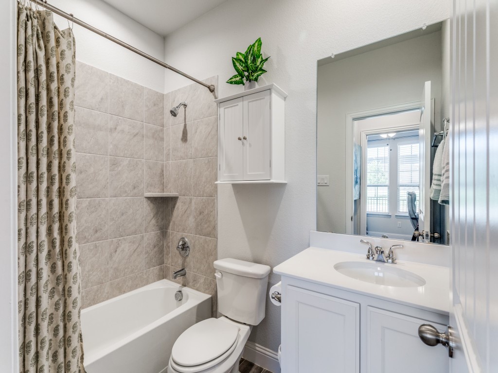 5944 Bursey Road Watauga TX 76148