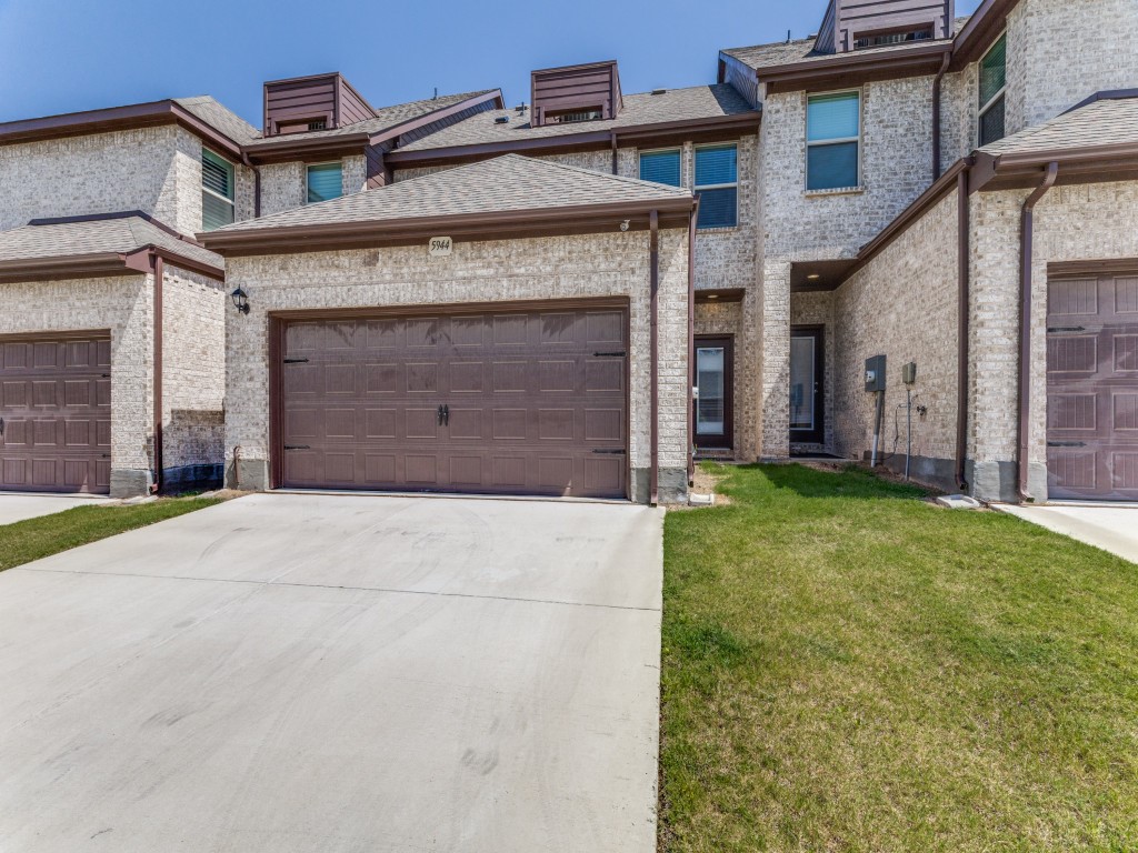 5944 Bursey Road Watauga TX 76148
