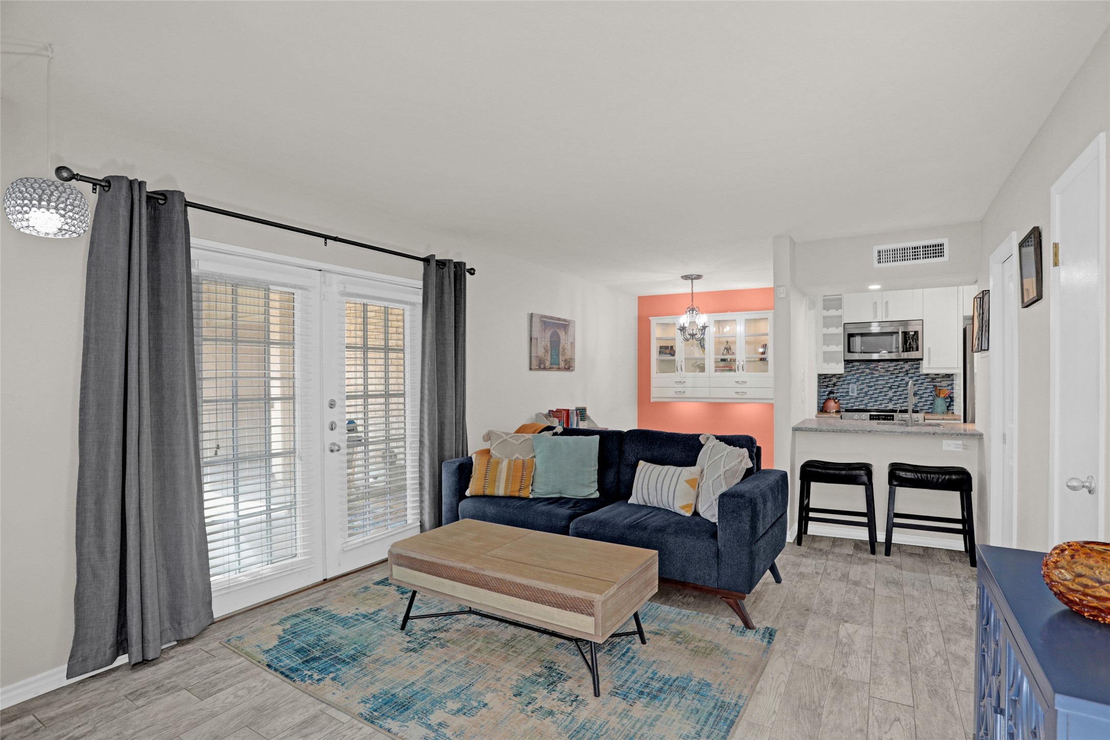 12834 Midway Road Dallas TX 75244