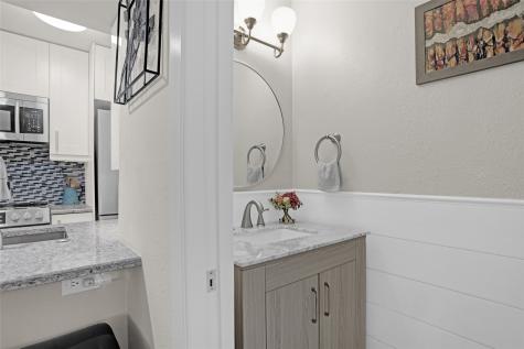12834 Midway Road Dallas TX 75244