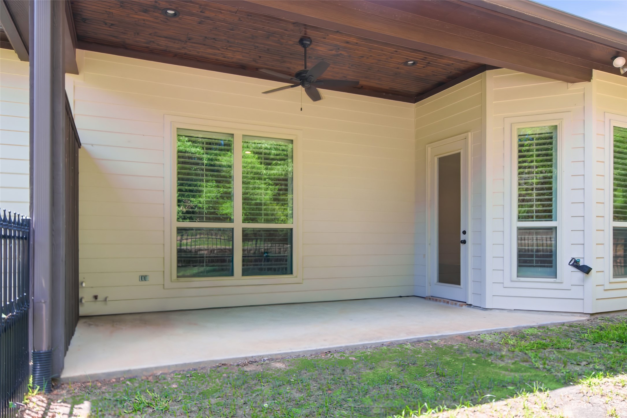1857 Stonecrest Boulevard Tyler TX 75703
