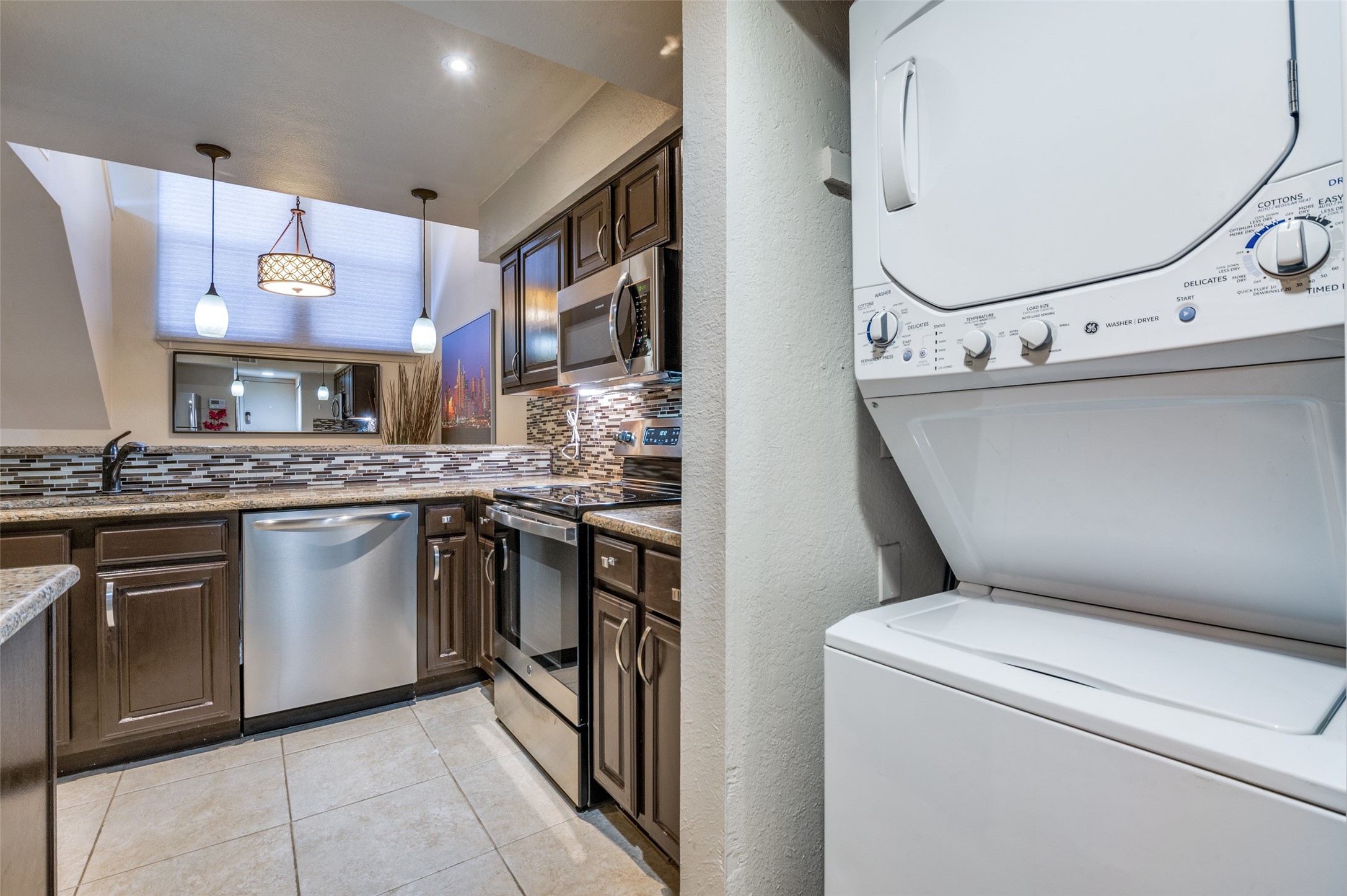 18240 Midway Road Dallas TX 75287