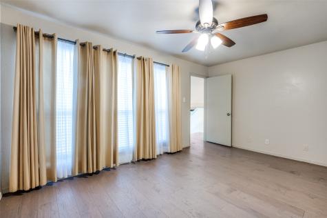 18240 Midway Road Dallas TX 75287