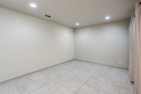 18240 Midway Road Dallas TX 75287