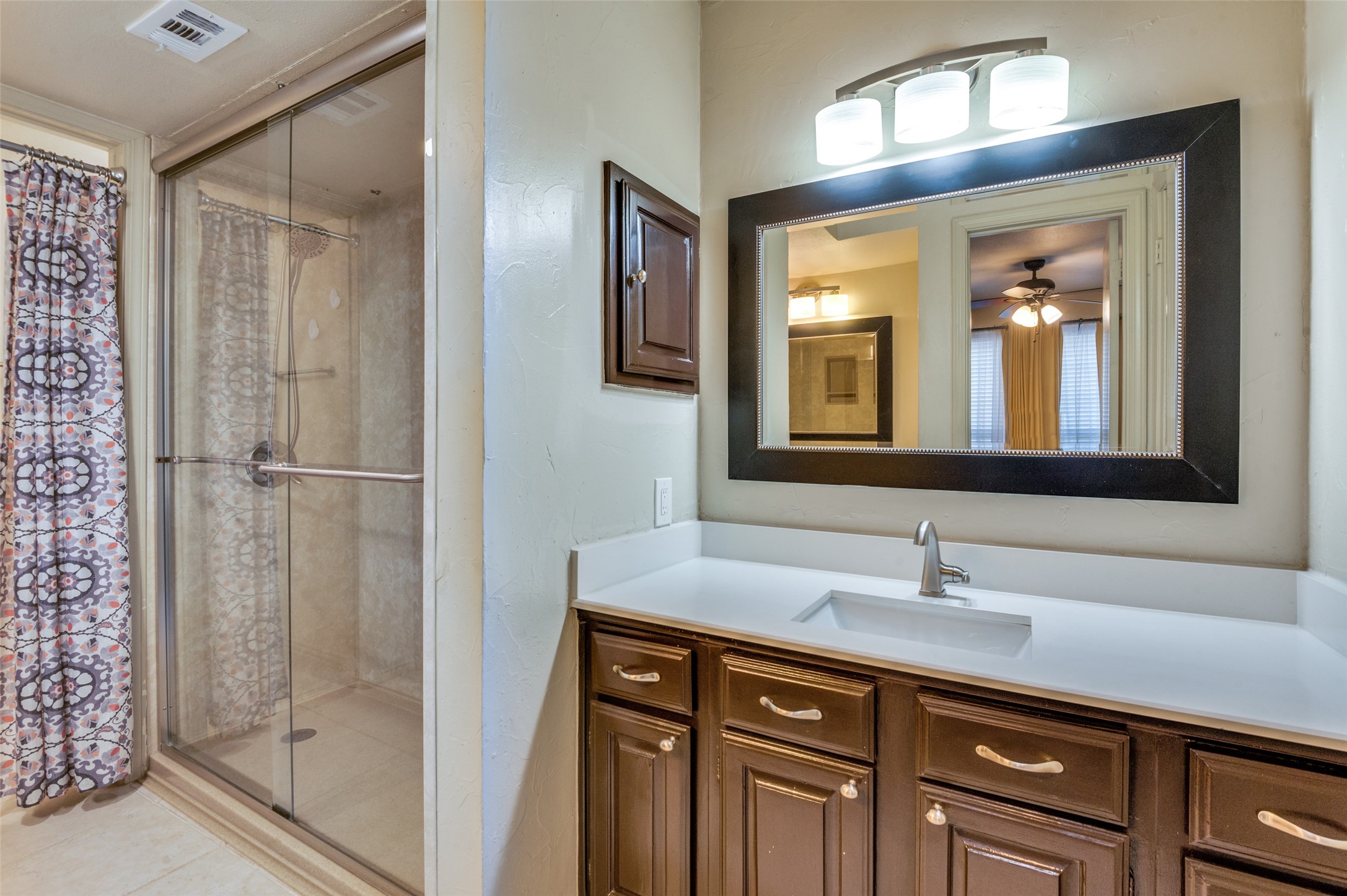 18240 Midway Road Dallas TX 75287