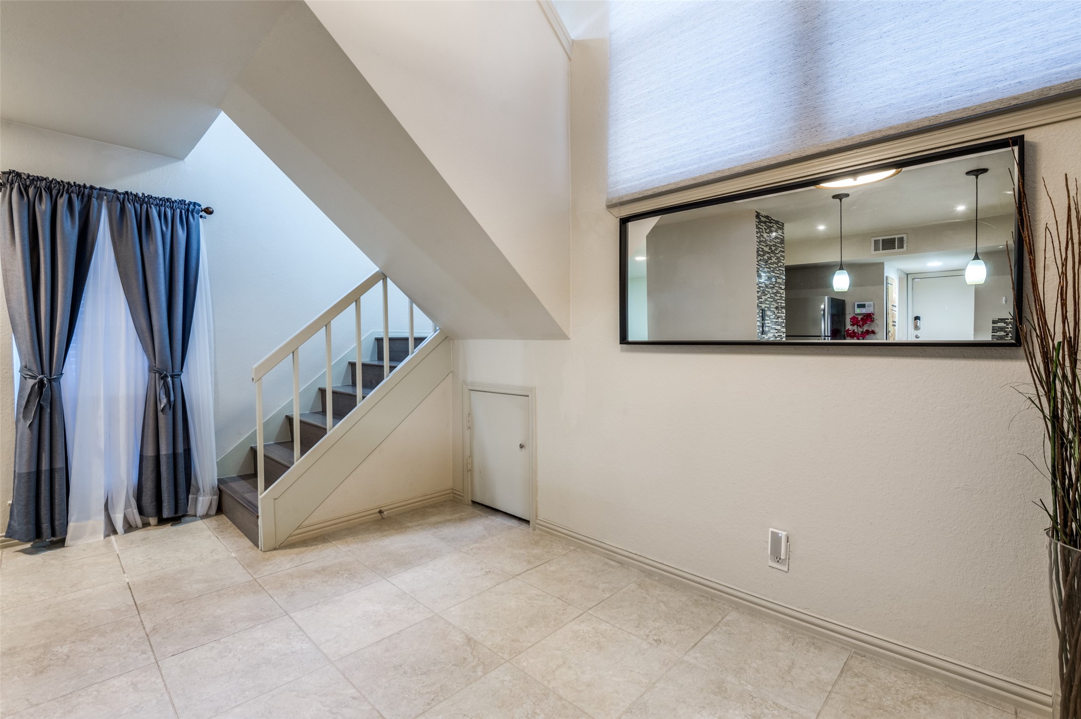 18240 Midway Road Dallas TX 75287