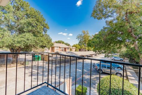 7510 Holly Hill Drive Dallas TX 75231