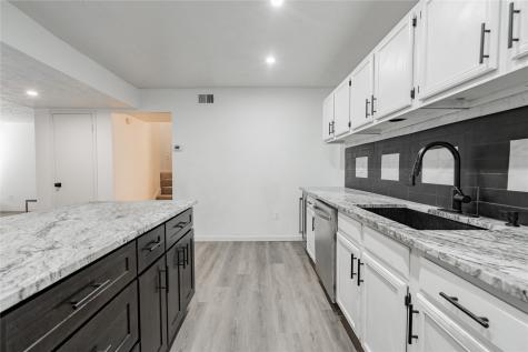 7510 Holly Hill Drive Dallas TX 75231