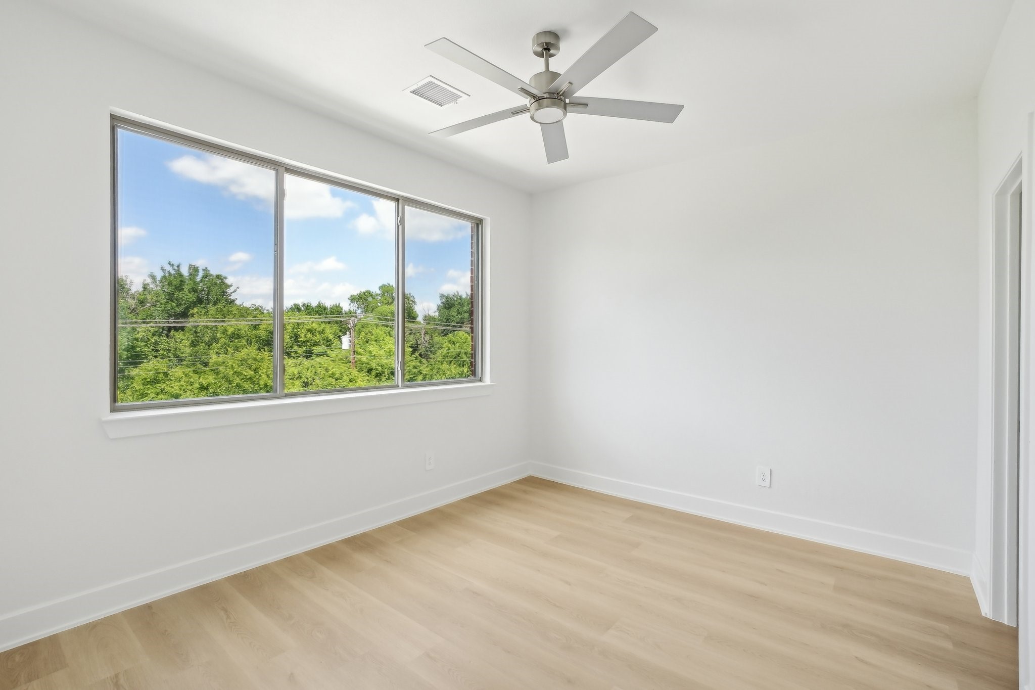 2524 Havenhurst Street Farmers Branch TX 75234