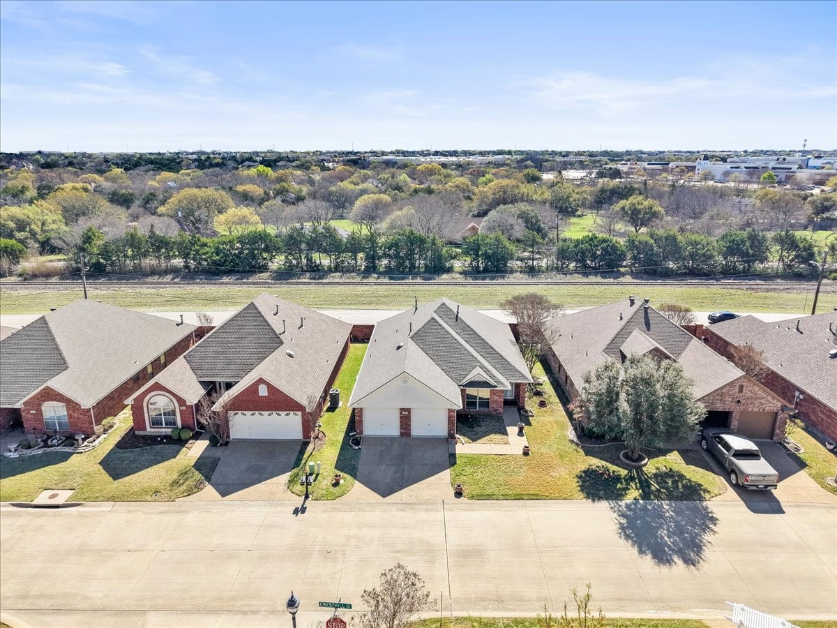 942 Cresthill Drive Cedar Hill TX 75104