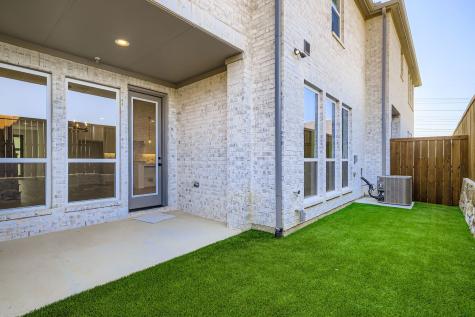 620 Sir Christopher Street Lewisville TX 75056