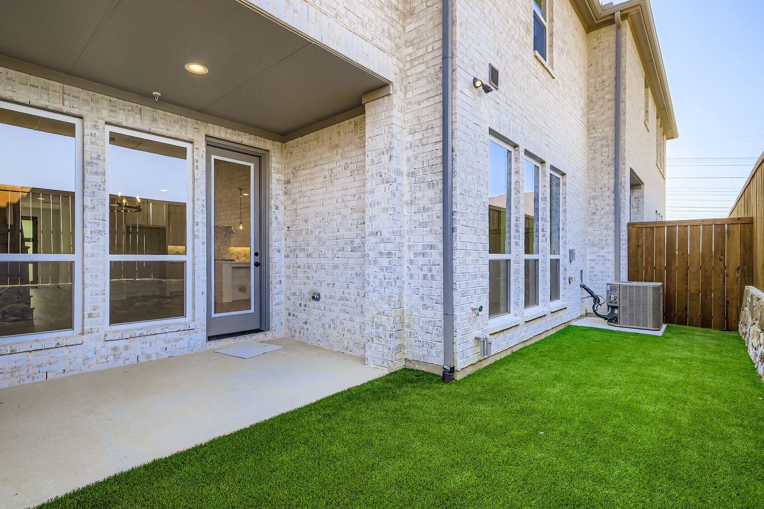 620 Sir Christopher Street Lewisville TX 75056