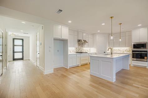 620 Sir Christopher Street Lewisville TX 75056