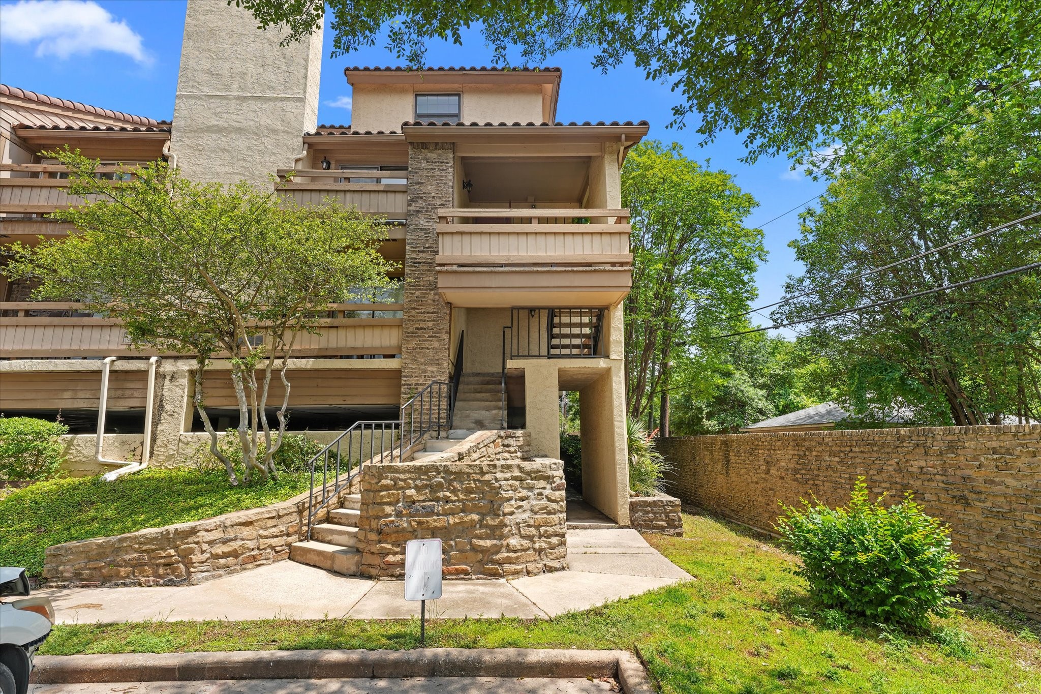 7640 W Greenway Boulevard Dallas TX 75209