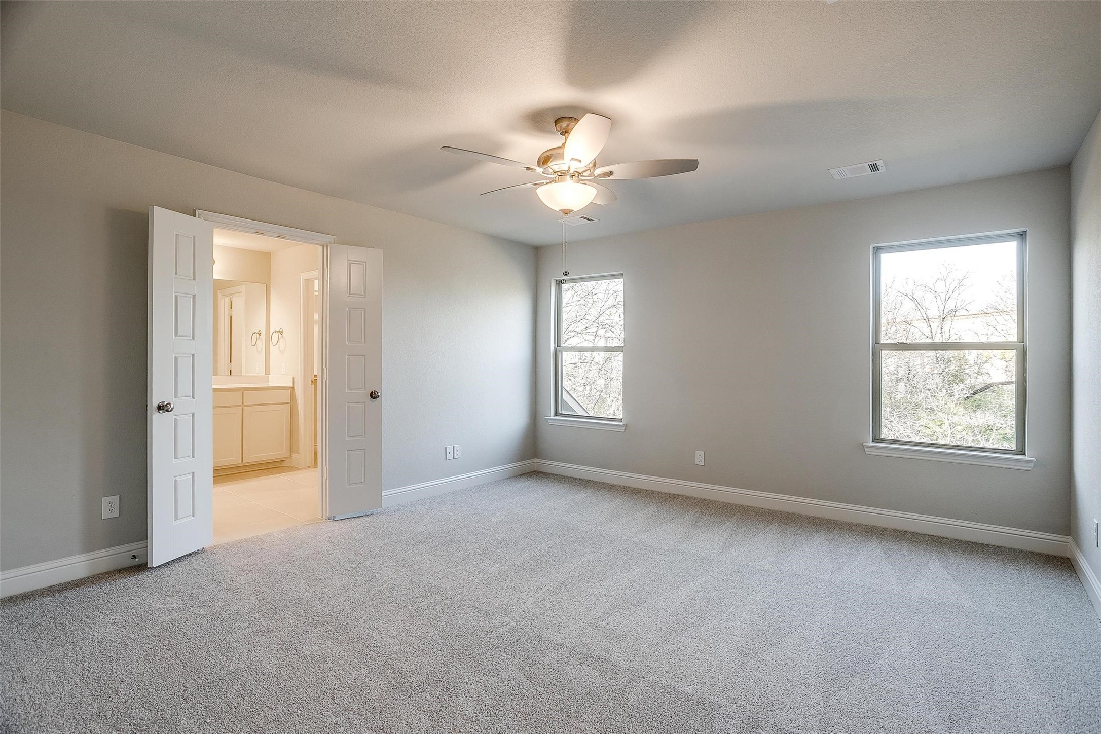 6820 Neals Way Arlington TX 76001