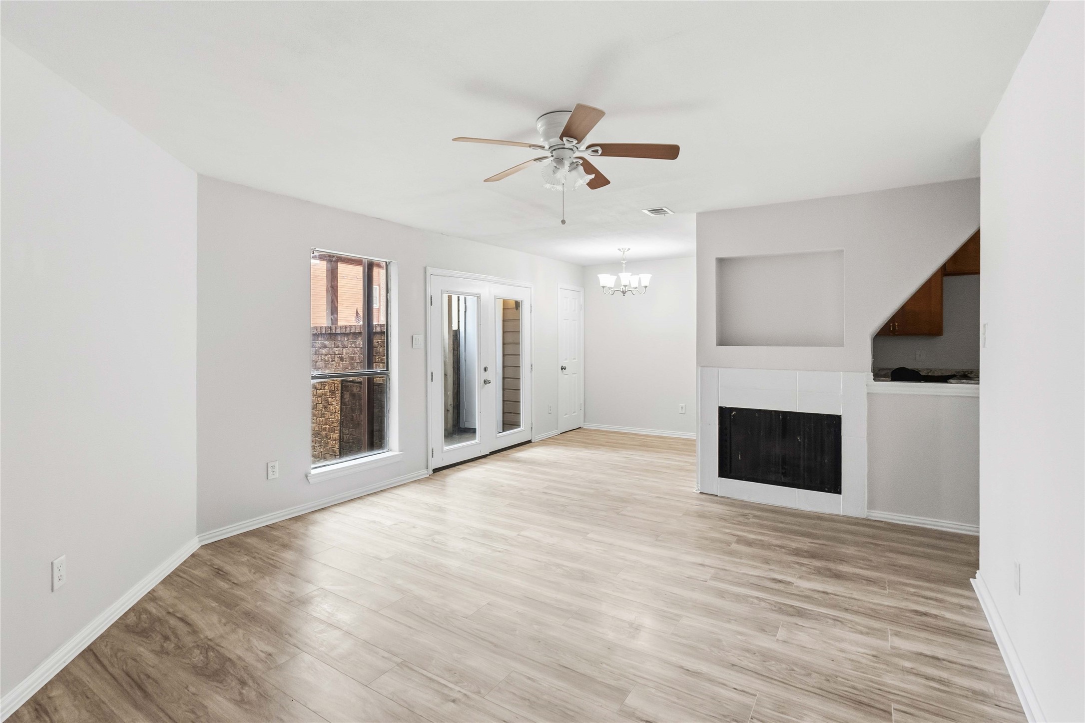 9809 Walnut Street Dallas TX 75243