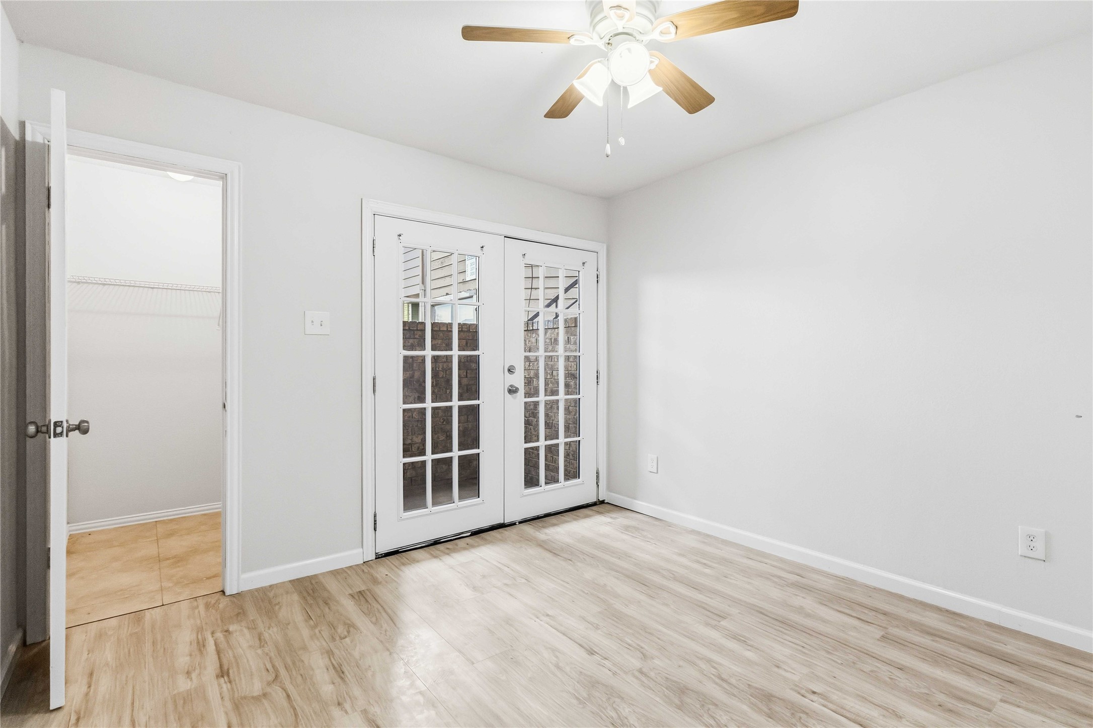 9809 Walnut Street Dallas TX 75243