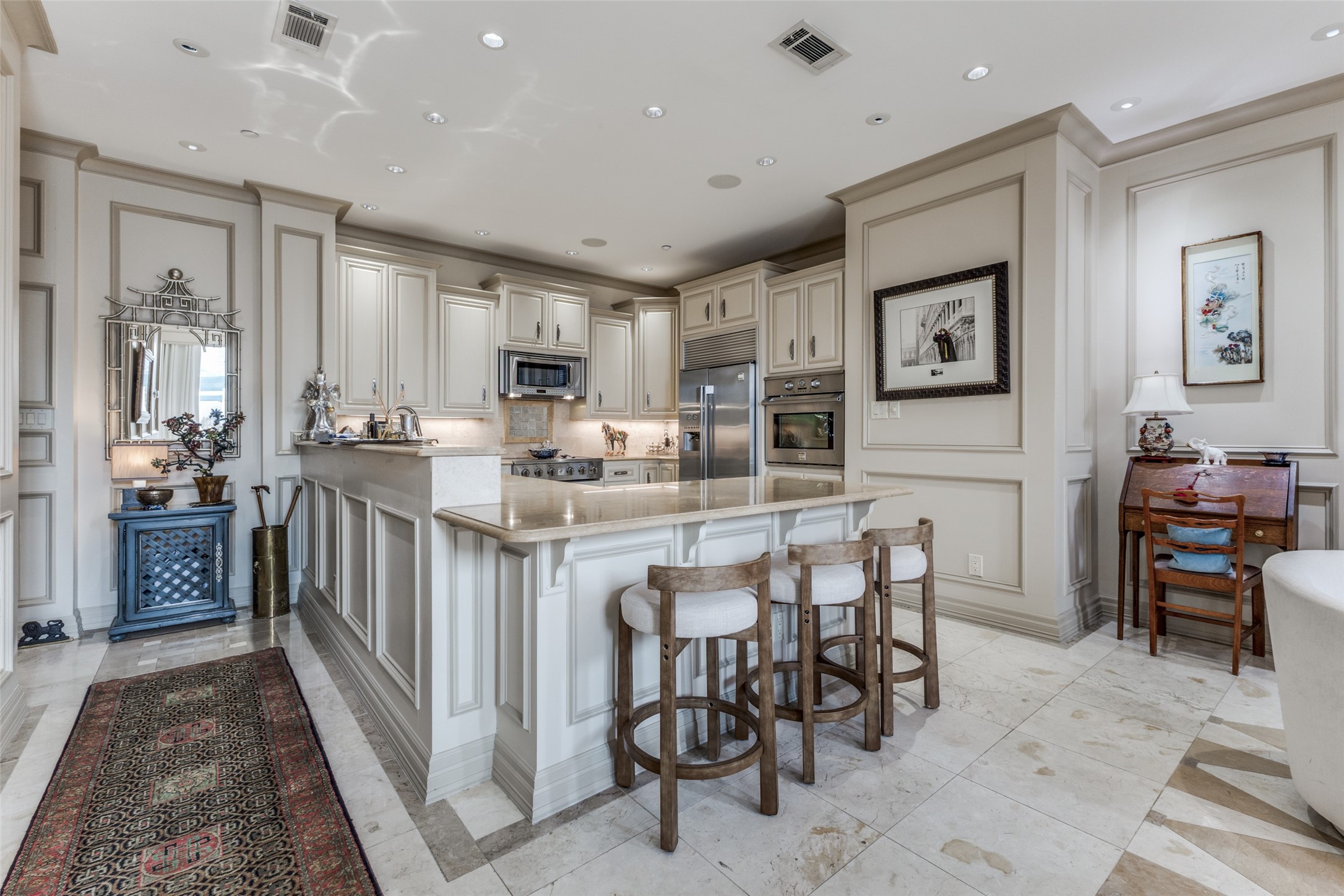 5909 Luther Lane Dallas TX 75225