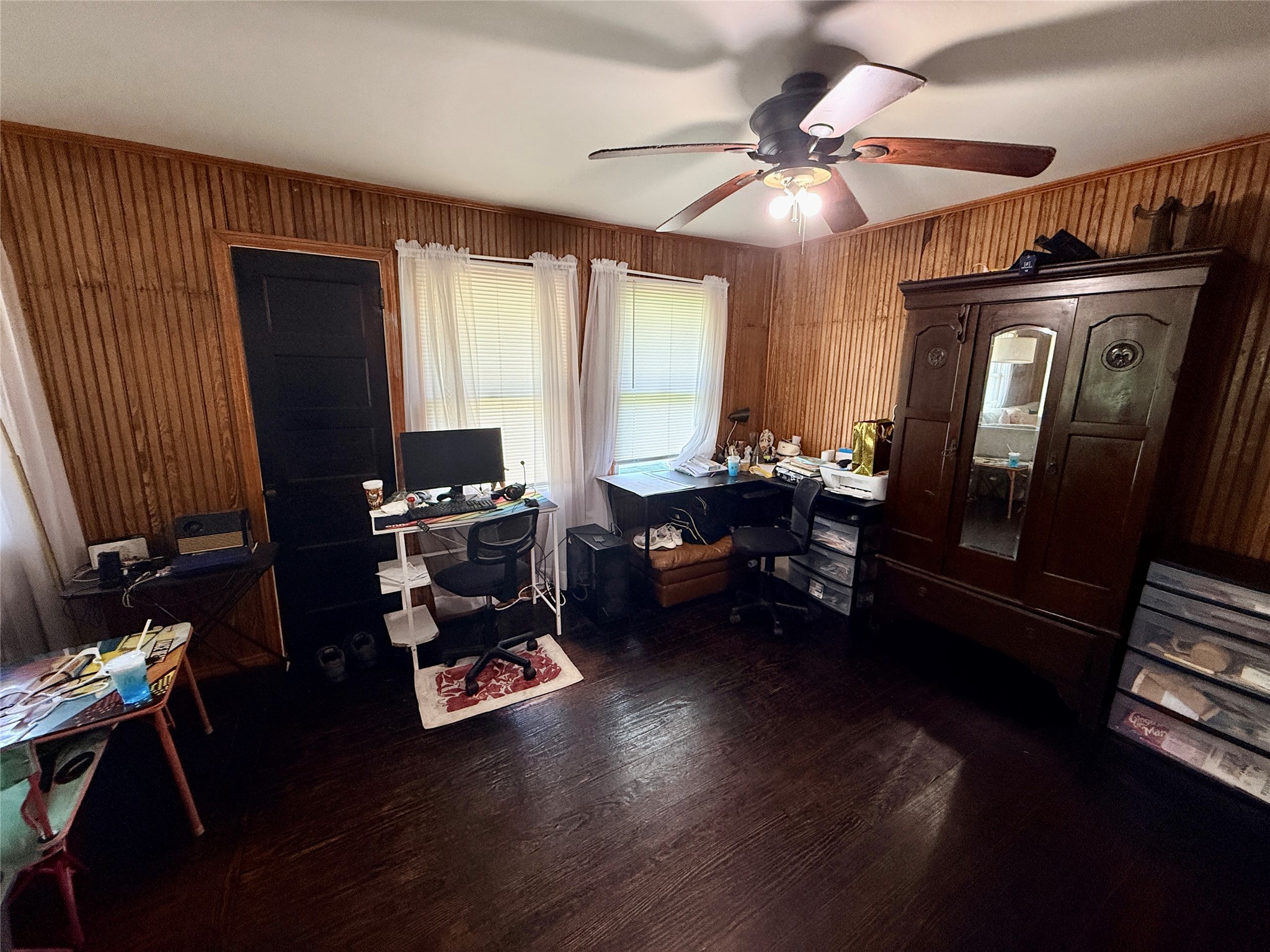 922 Plum Street Graham TX 76450