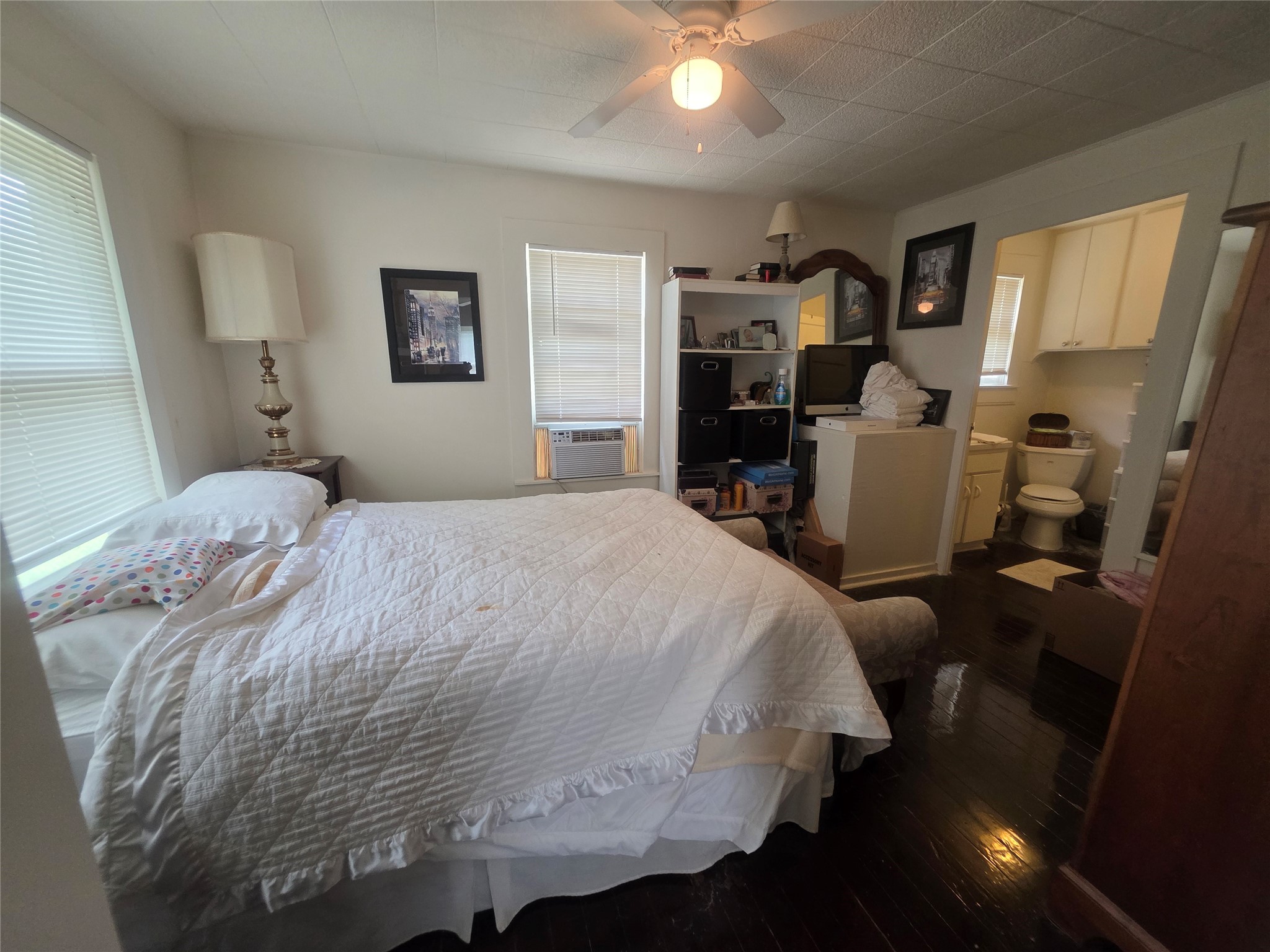 922 Plum Street Graham TX 76450