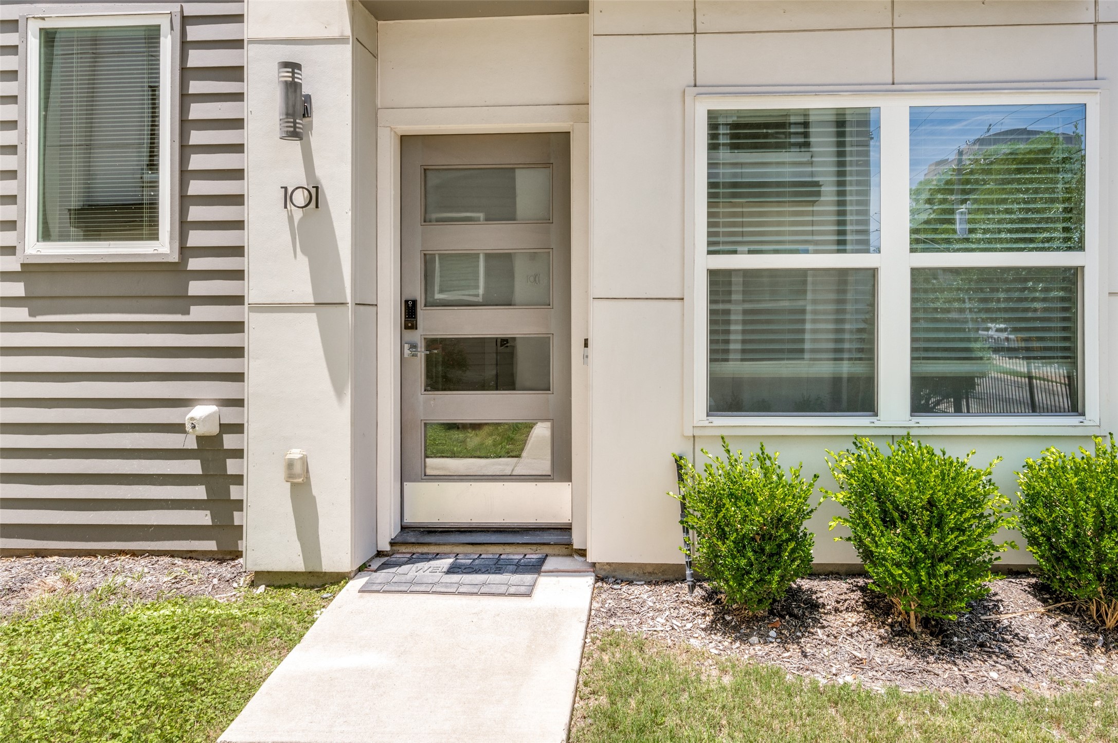 1719 Caddo Street Dallas TX 75204