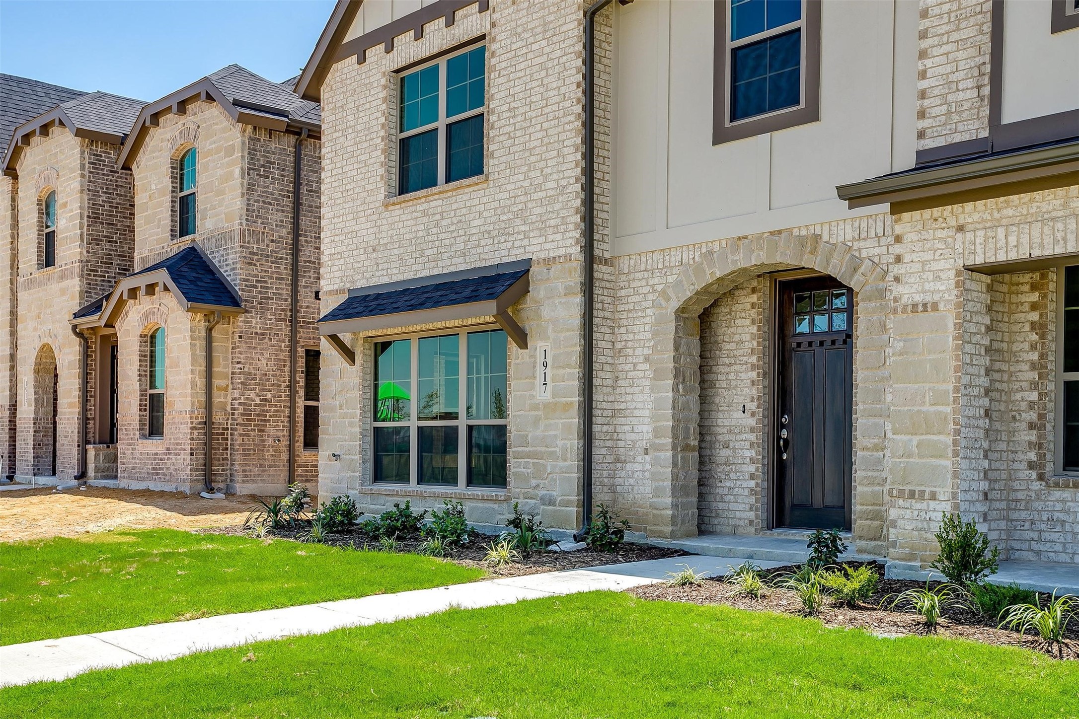 815 Homeplace Circle Mansfield TX 76063
