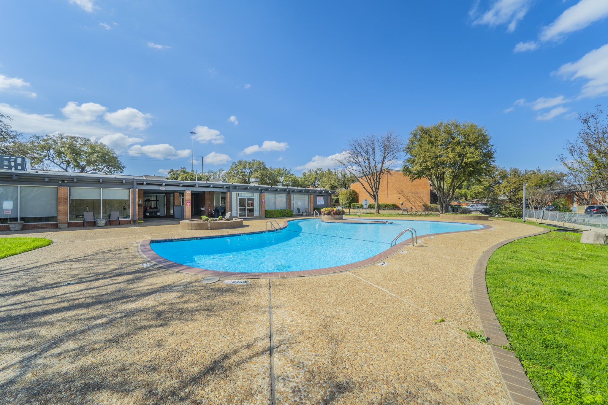 558 E Avenue J Grand Prairie TX 75050