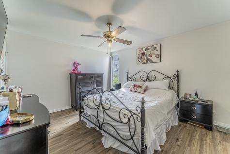 558 E Avenue J Grand Prairie TX 75050