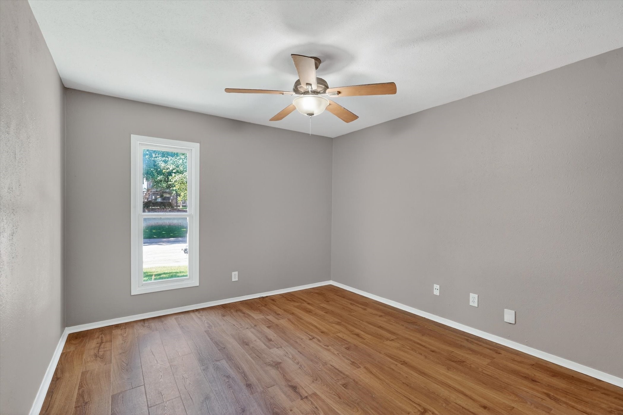 5932 Sandhurst Lane Dallas TX 75206