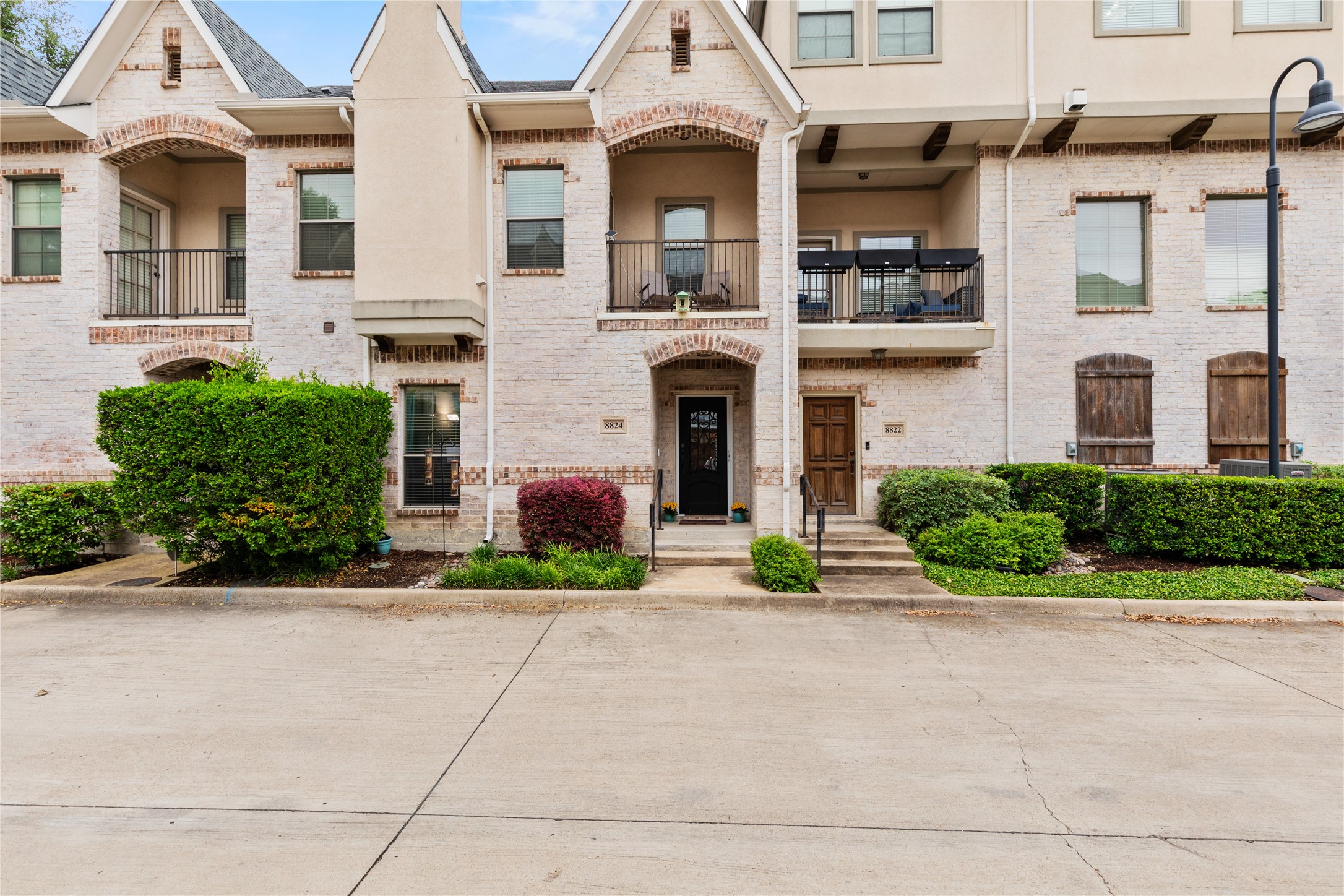 8824 Tudor Place Dallas TX 75228