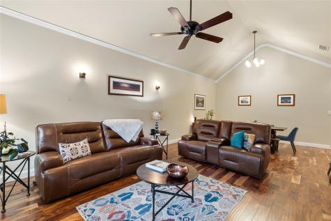 8824 Tudor Place Dallas TX 75228