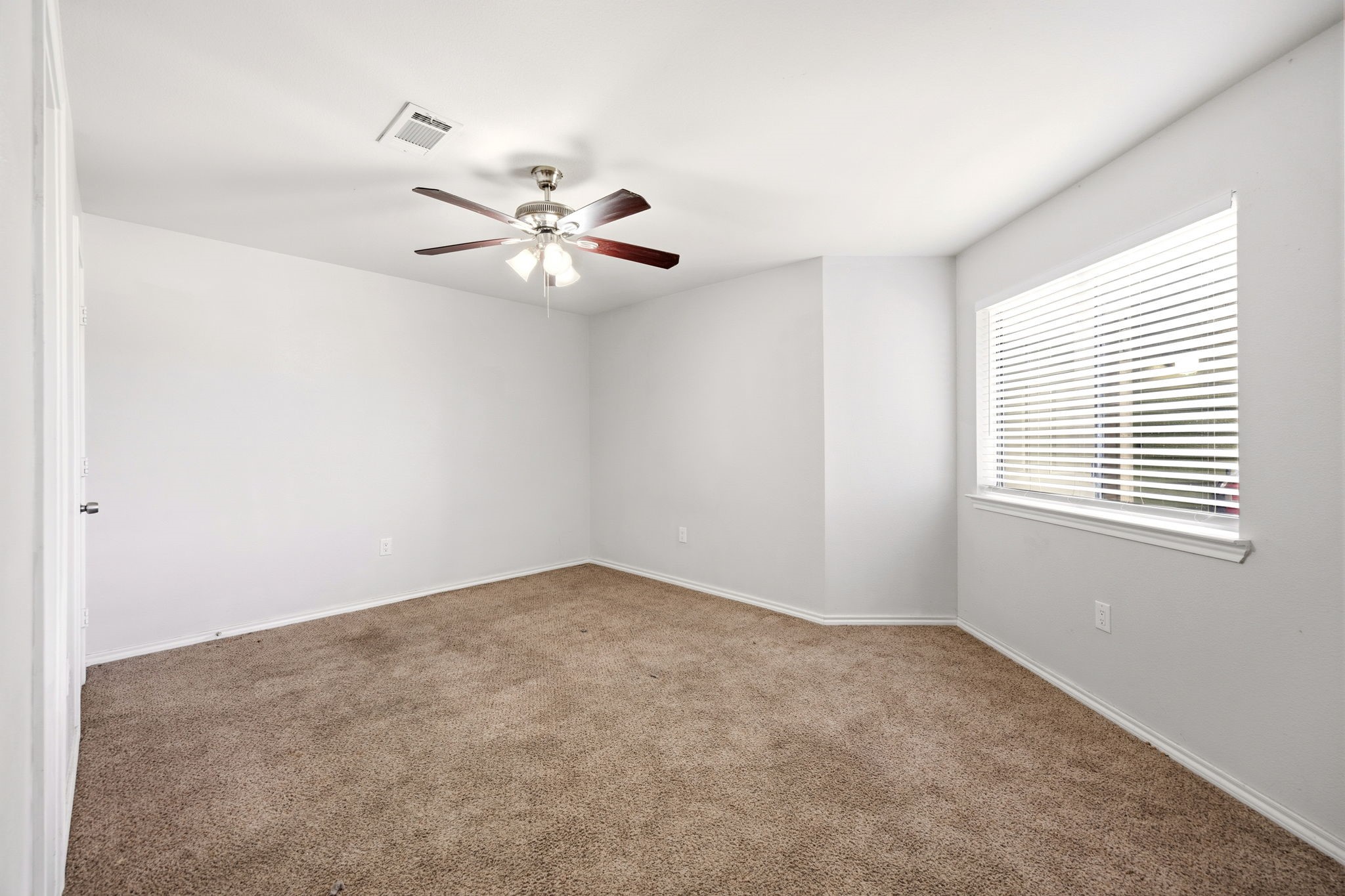 9837 Walnut Street Dallas TX 75243