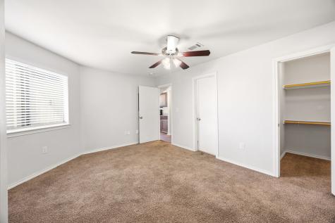 9837 Walnut Street Dallas TX 75243