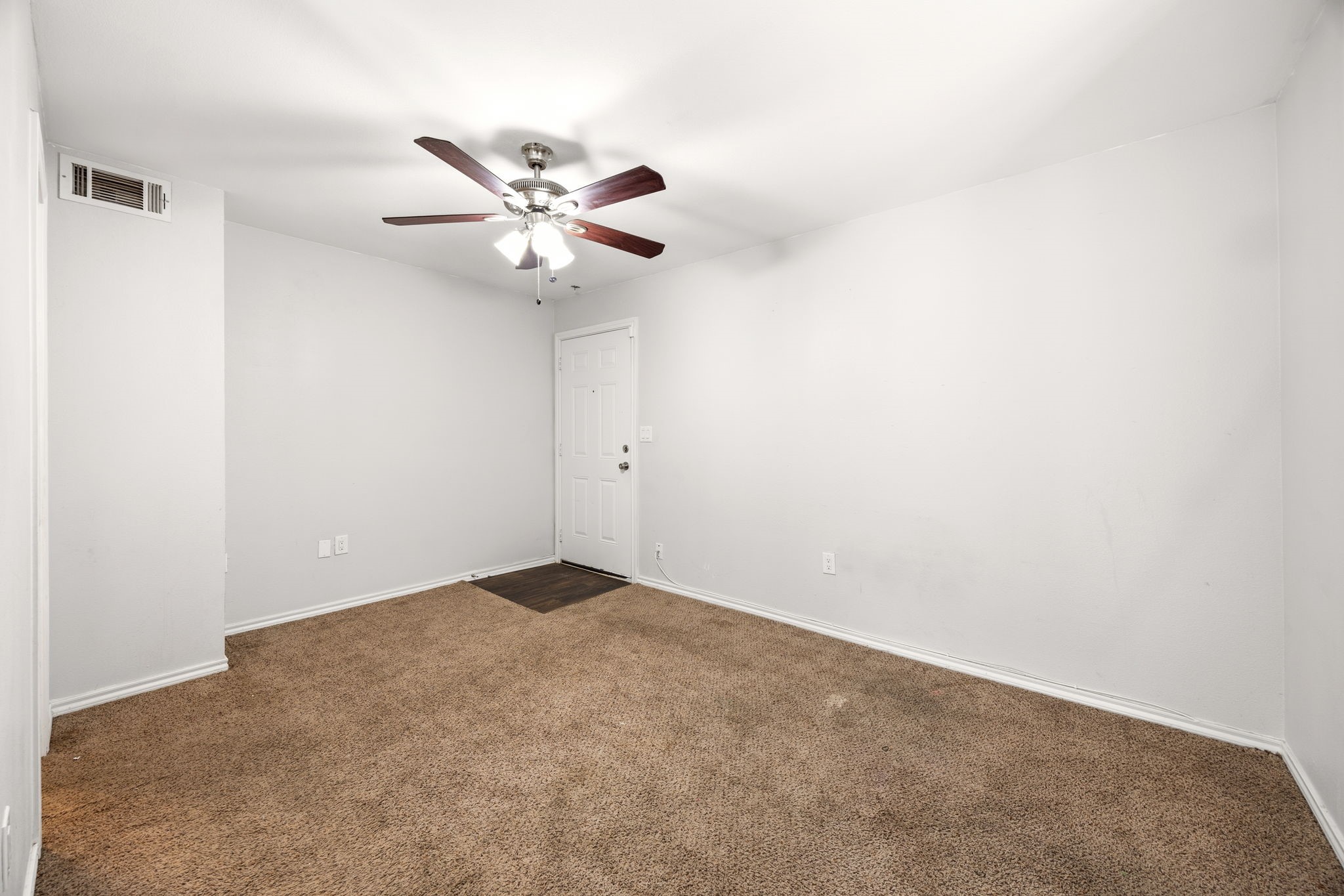 9837 Walnut Street Dallas TX 75243