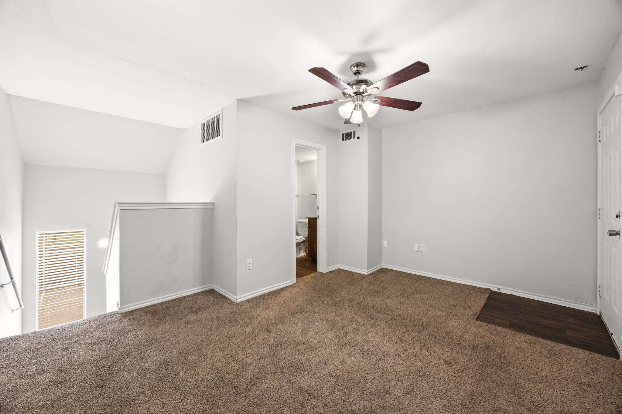 9837 Walnut Street Dallas TX 75243