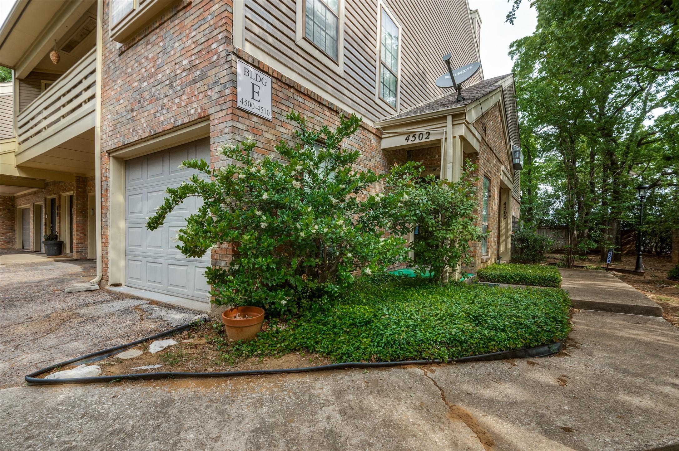 4502 Forestgate Drive Arlington TX 76017