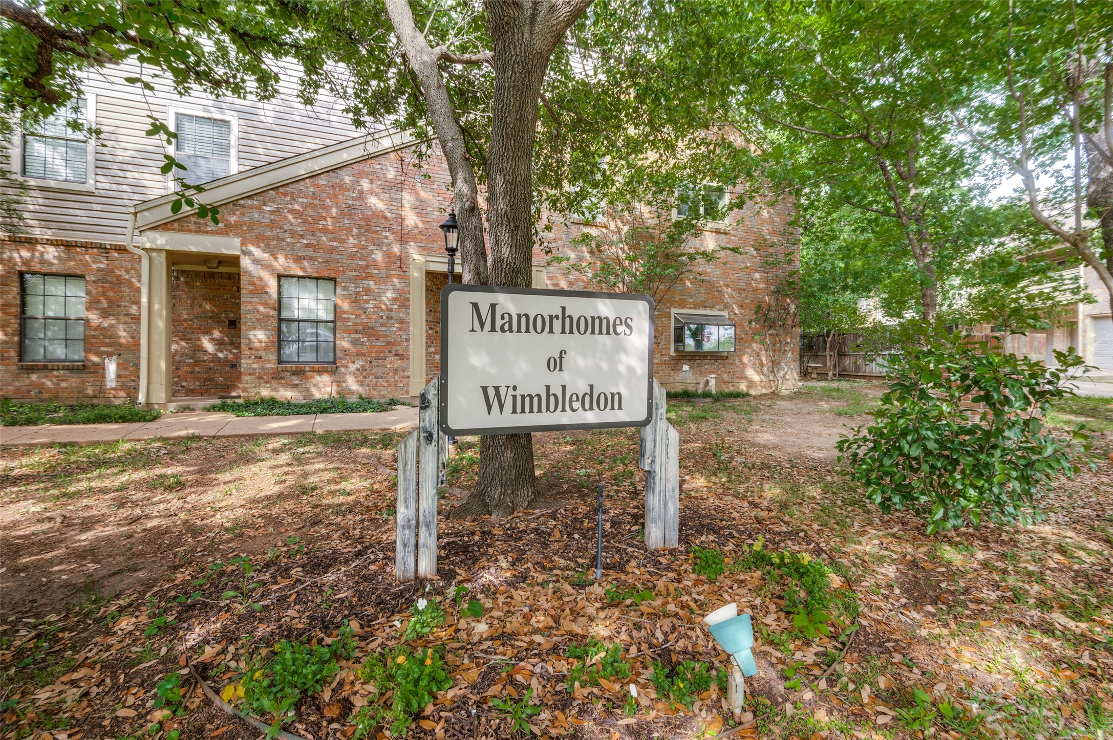 4502 Forestgate Drive Arlington TX 76017