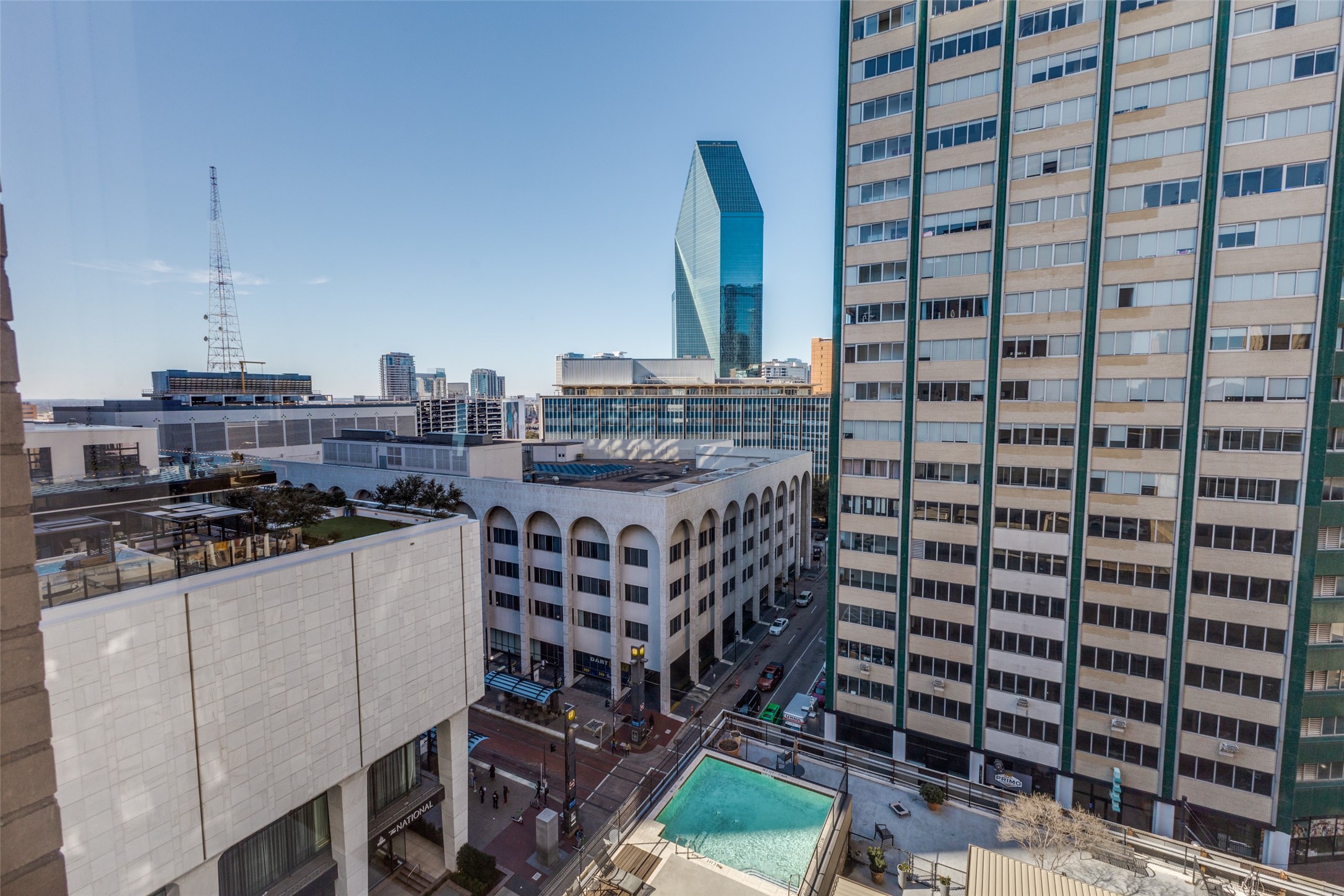 1505 Elm Street Dallas TX 75201