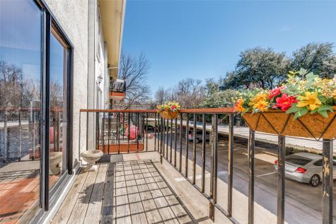 6610 Eastridge Drive Dallas TX 75231