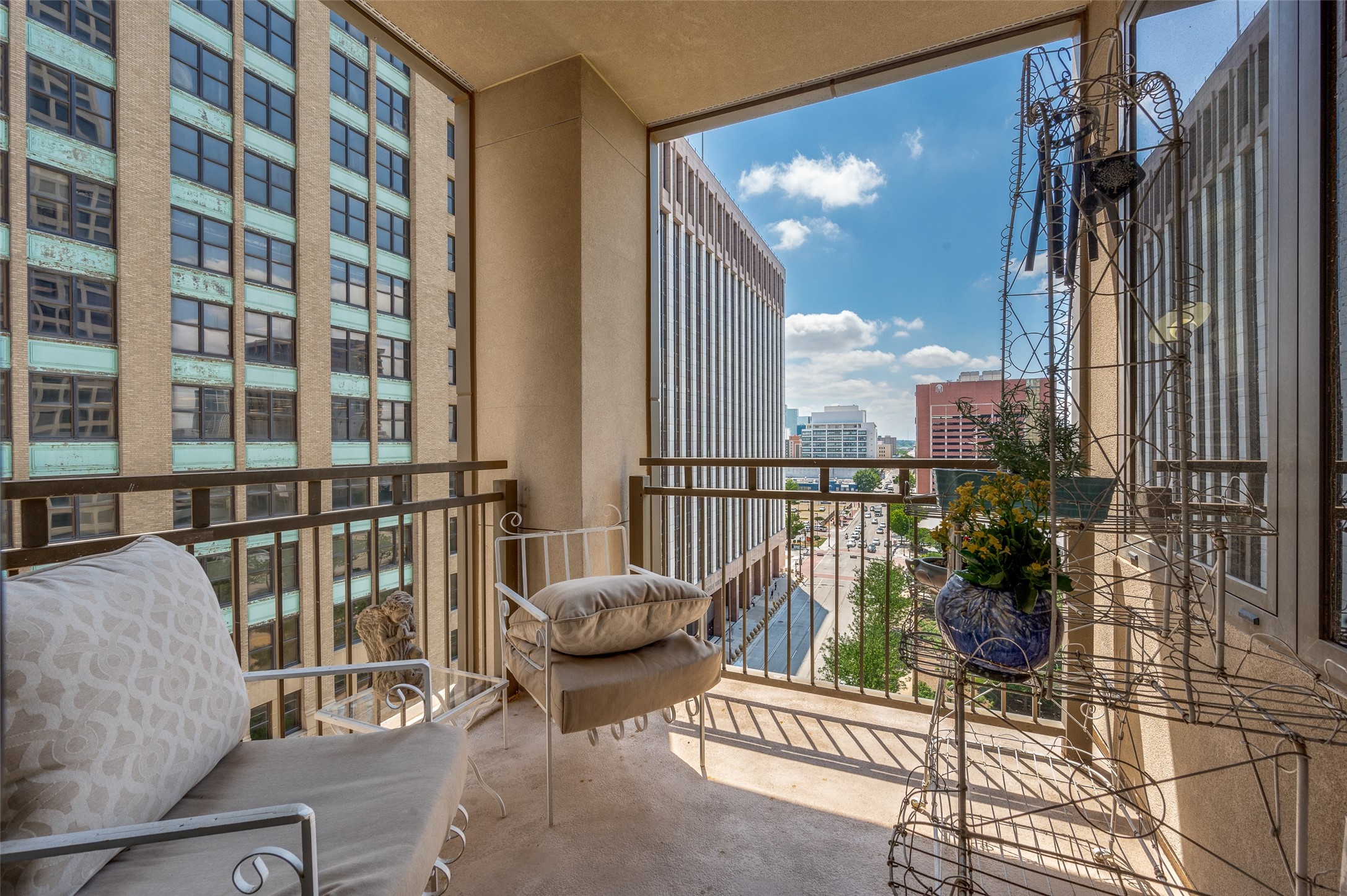 1200 Main Street Dallas TX 75202
