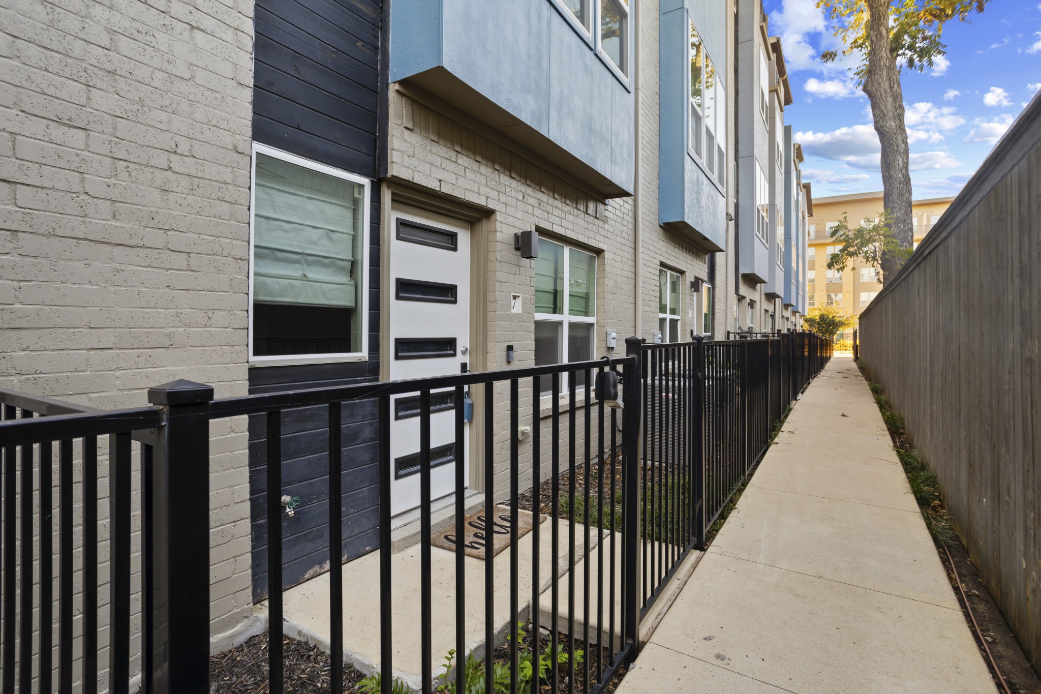 4914 Live Oak Street Dallas TX 75206