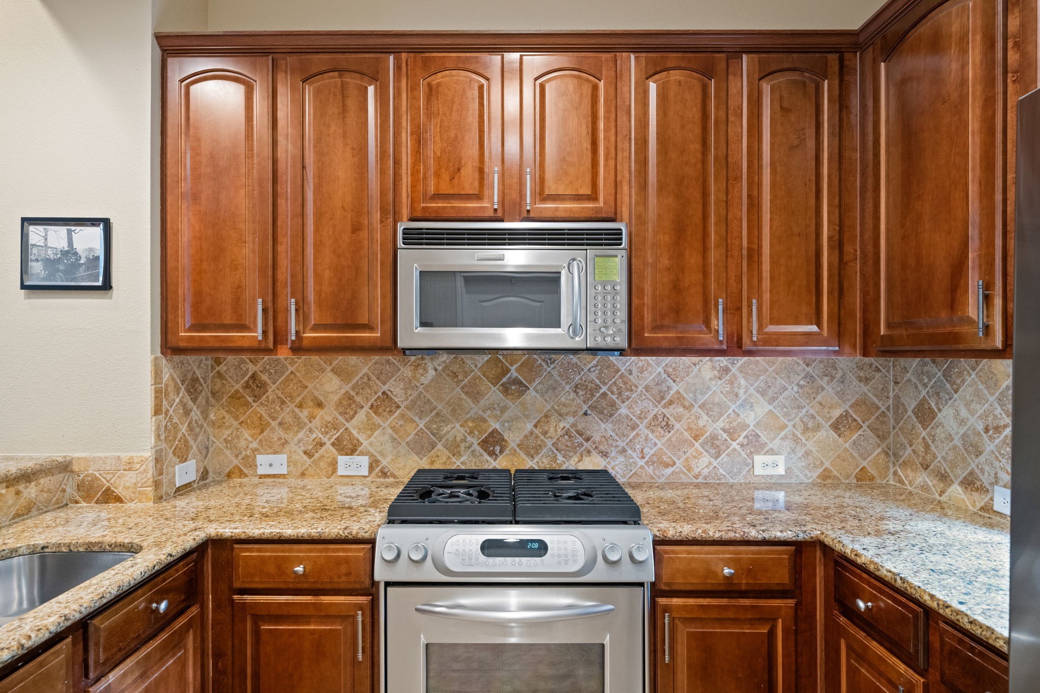 15754 Quorum Drive Addison TX 75001