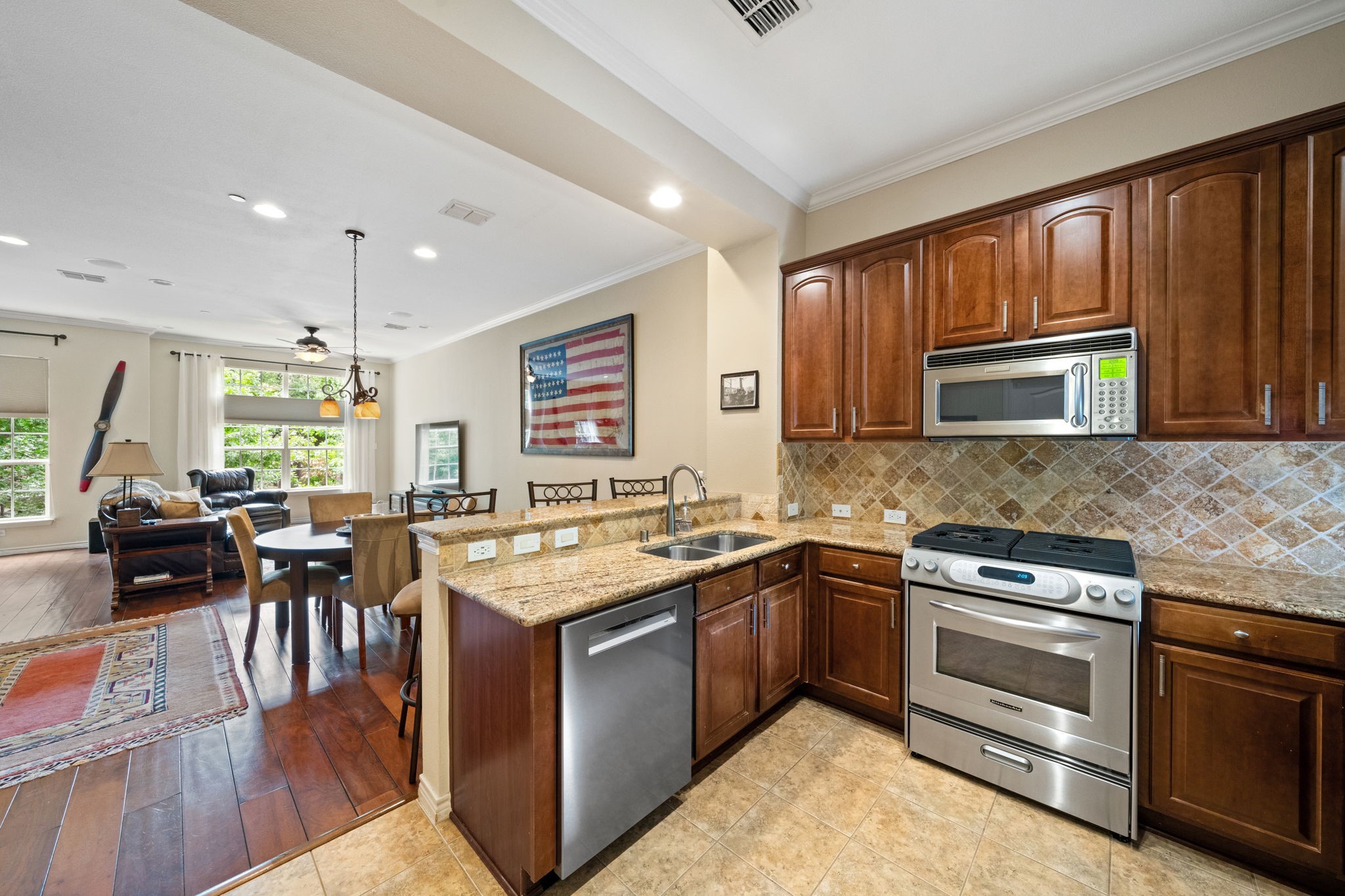 15754 Quorum Drive Addison TX 75001
