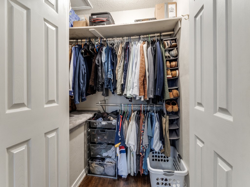 4946 N Hall Street Dallas TX 75235