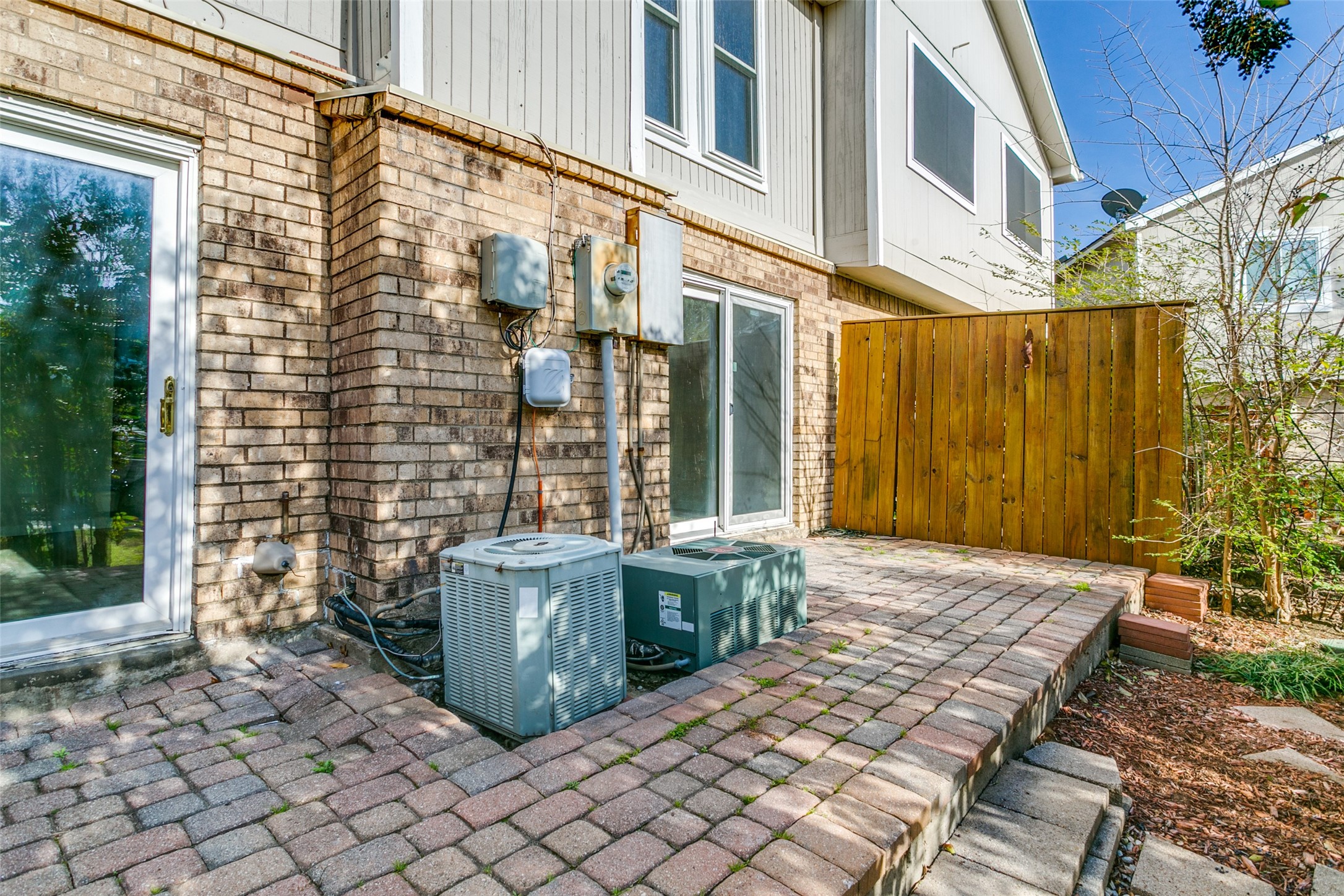 2112 Mistymeadow Court Carrollton TX 75006