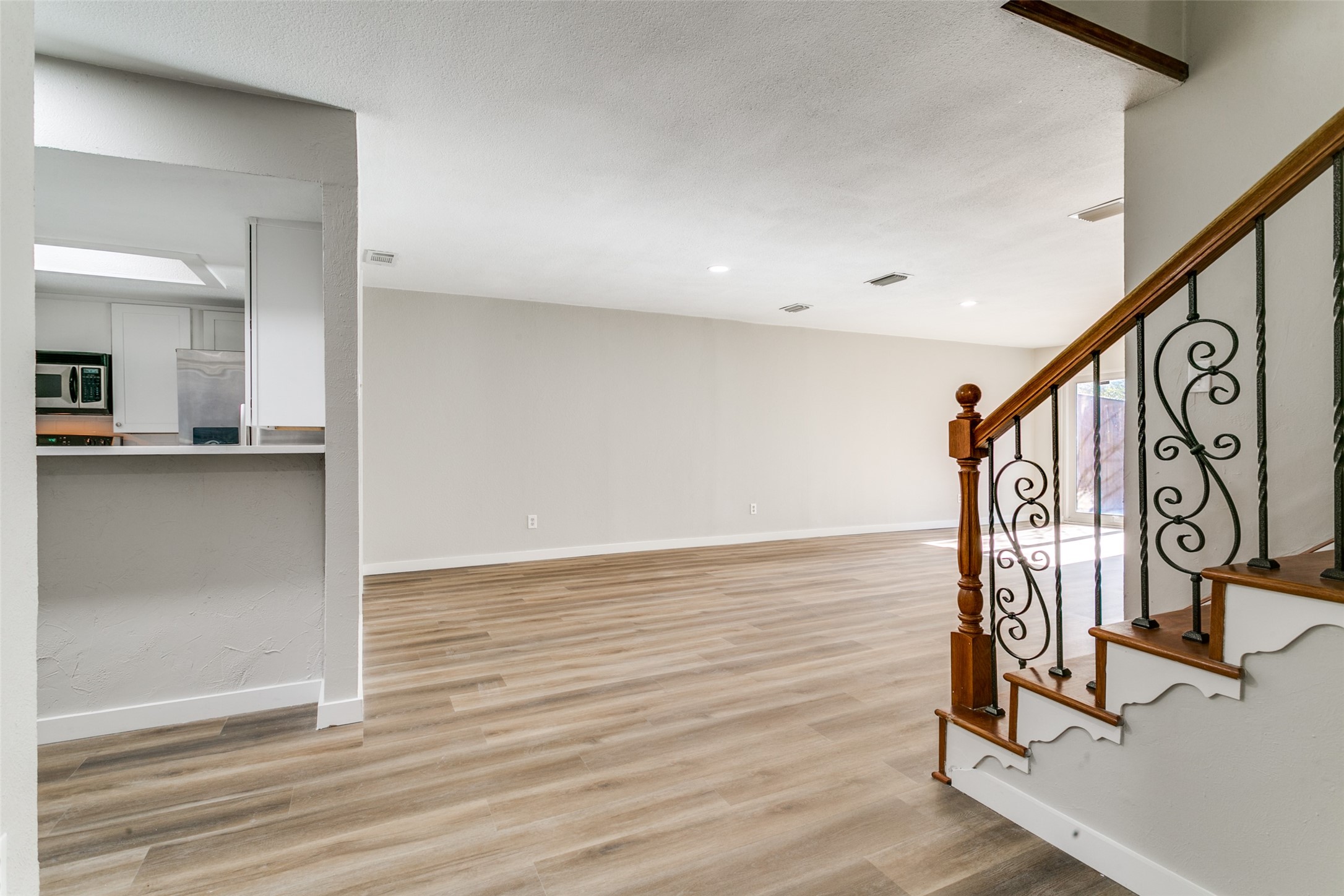 2112 Mistymeadow Court Carrollton TX 75006