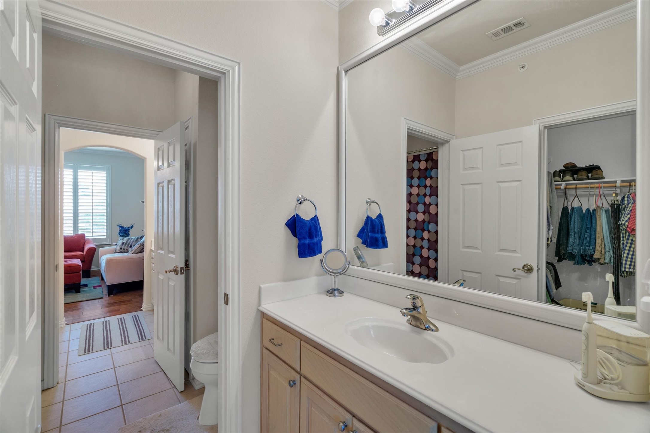 2548 Corbeau Drive Irving TX 75038