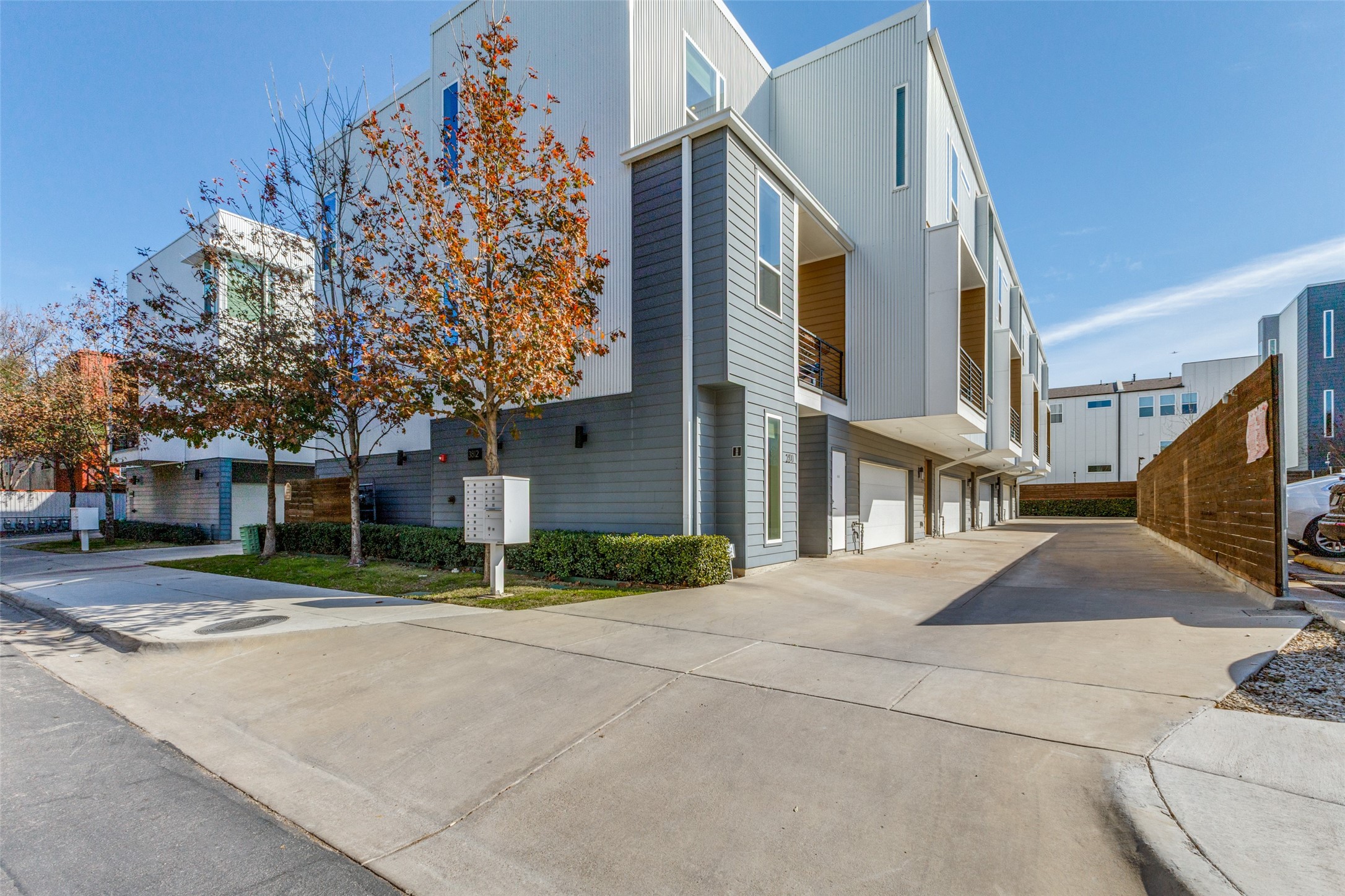 3812 San Jacinto Street Dallas TX 75204