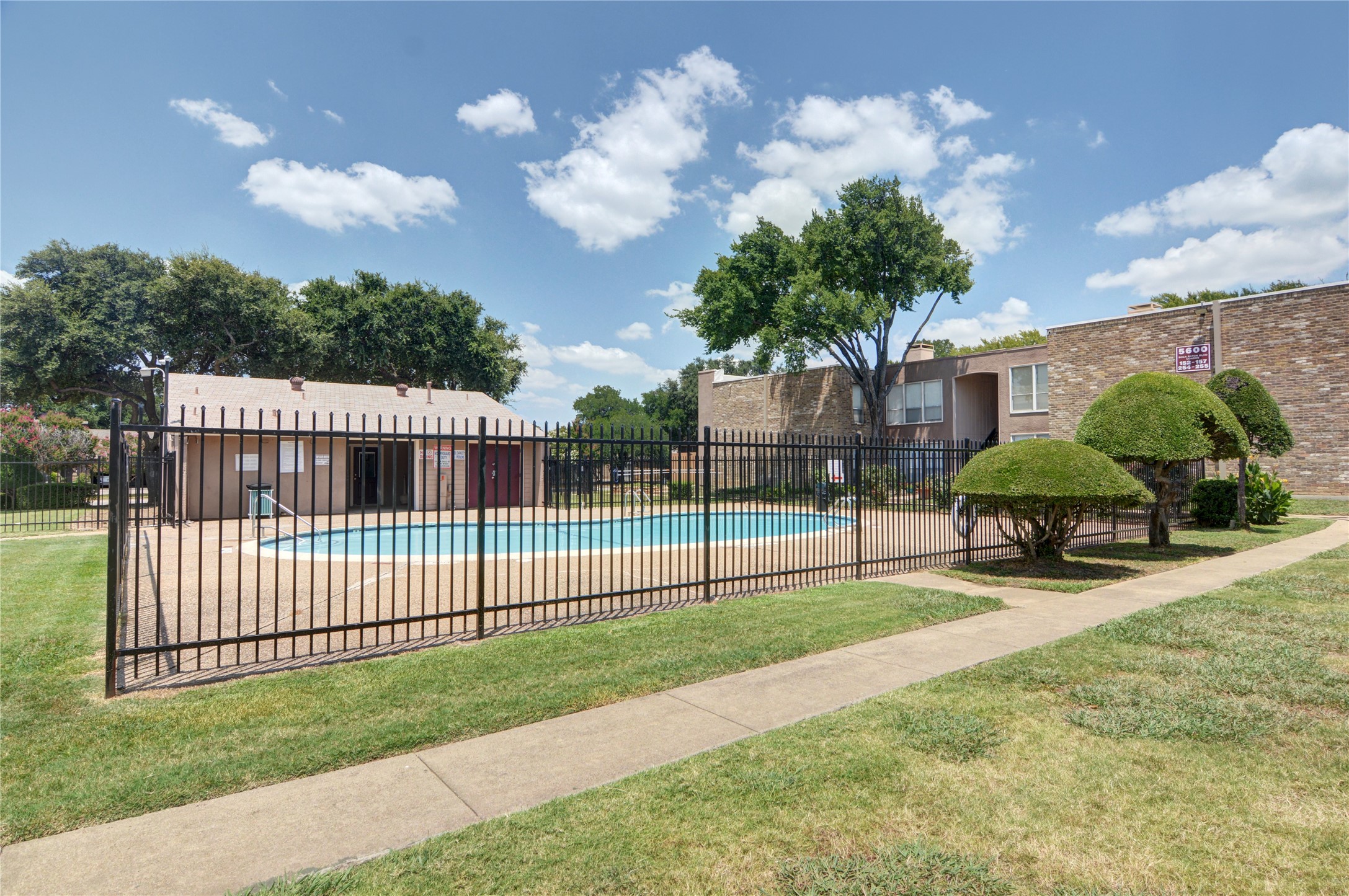 5516 Boca Raton Boulevard Fort Worth TX 76112